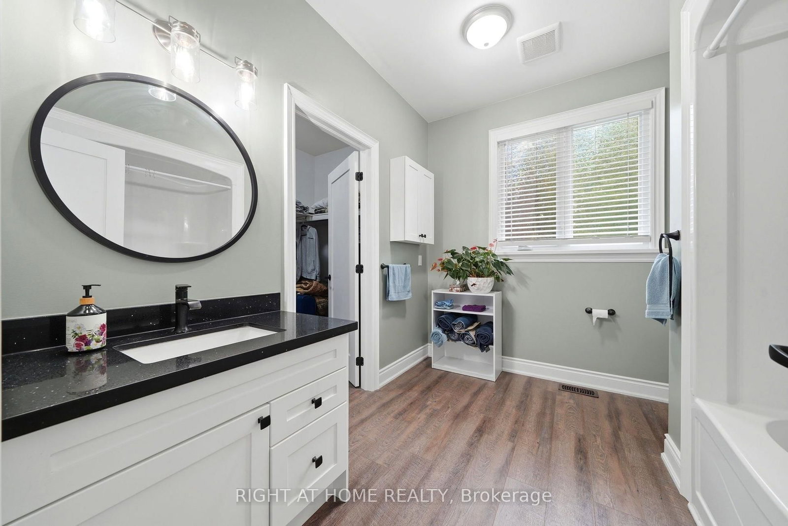 48 Nicole Boulevard • Tiny, ON photo 19