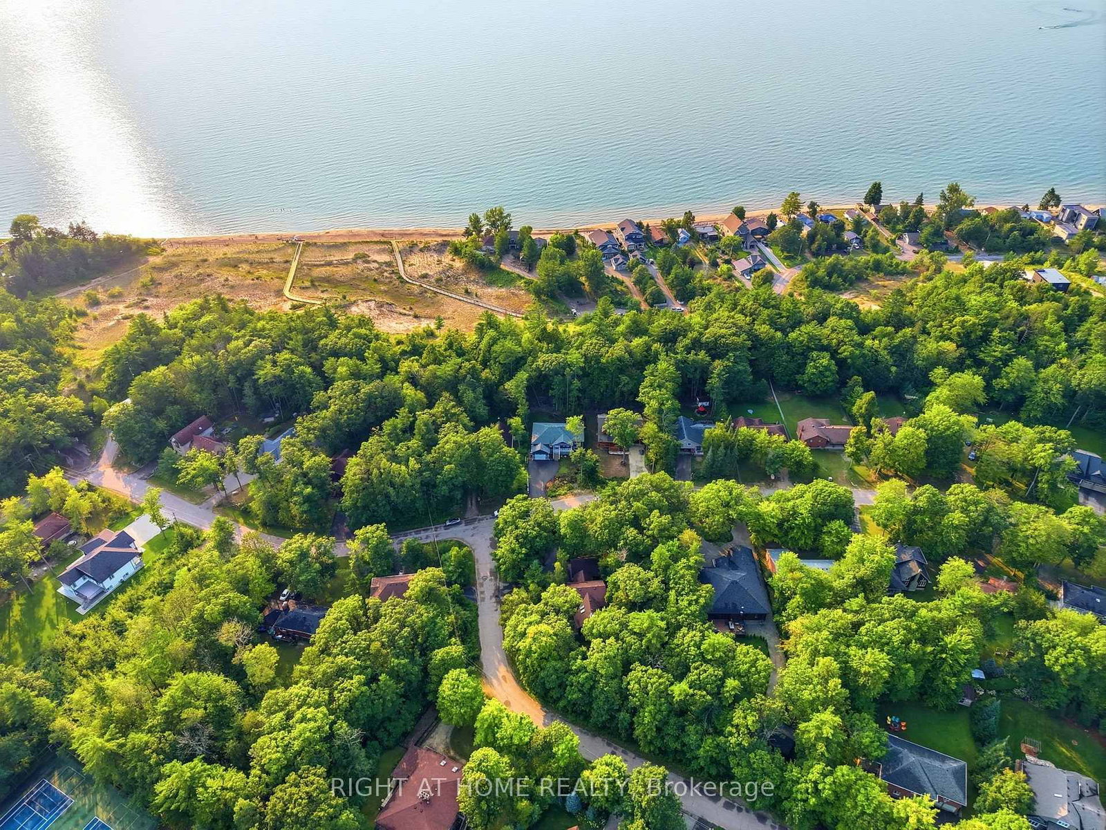 48 Nicole Boulevard • Tiny, ON photo 28