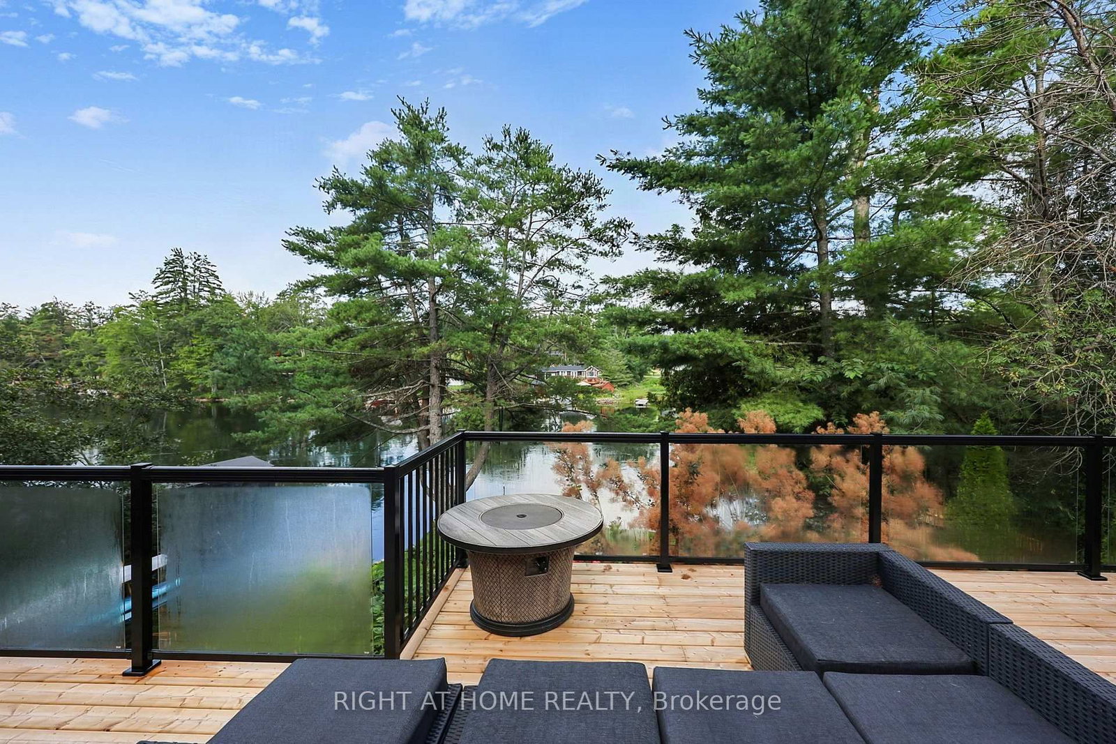 8168 Laidlaw Avenue • Ramara, ON photo 24