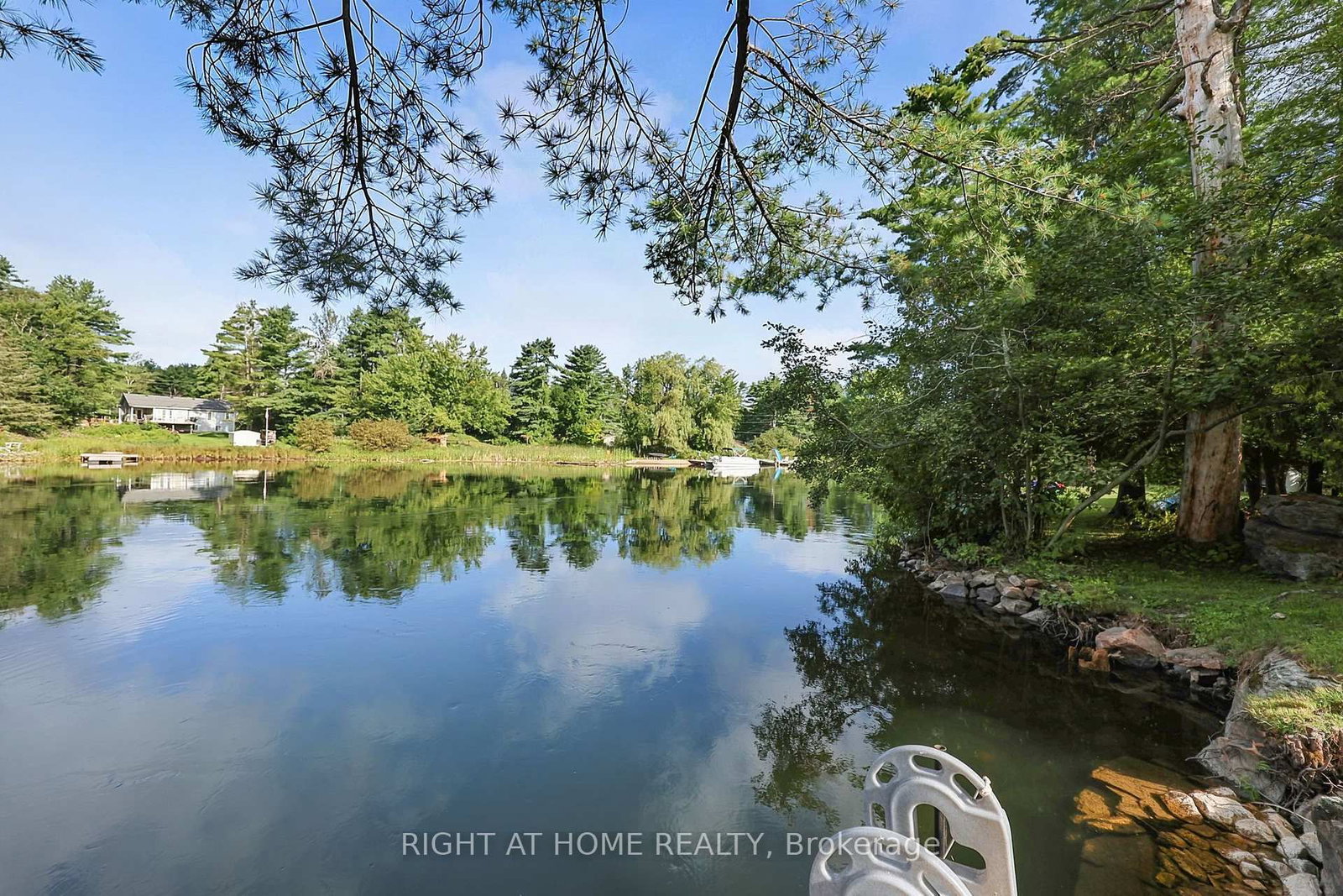 8168 Laidlaw Avenue • Ramara, ON photo 26
