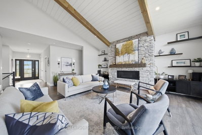 625 Aberdeen Boulevard • Midland, ON photo 5