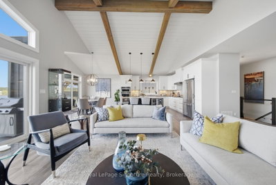 625 Aberdeen Boulevard • Midland, ON photo 8