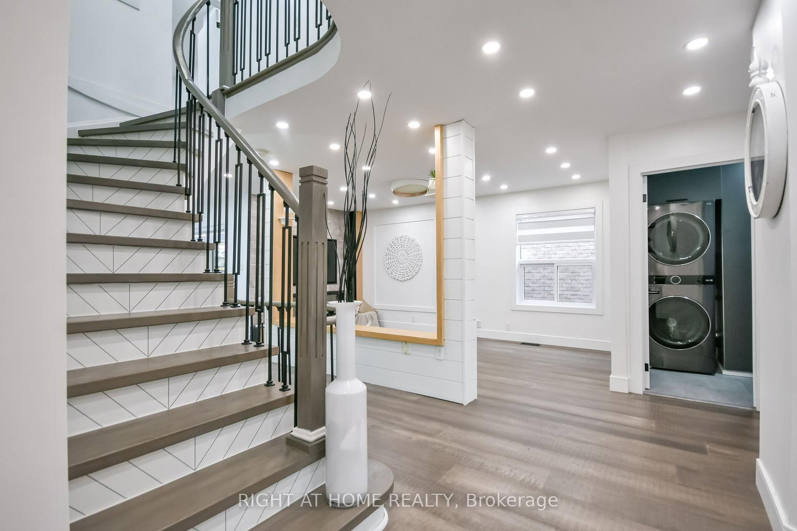 112 Birchwood Drive • Barrie, ON photo 21