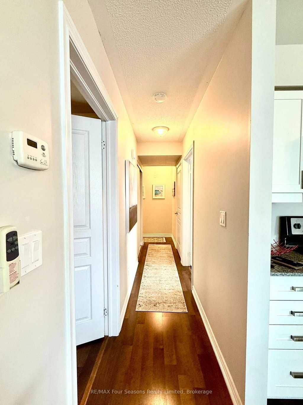 301 - 2 Cove Court 4