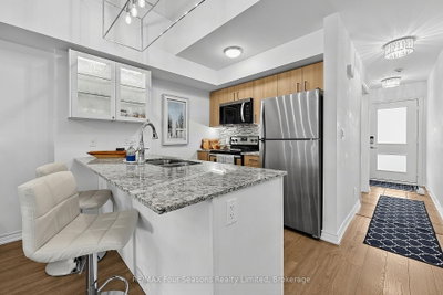 4 Cove Court • #302 • Collingwood, ON photo 2