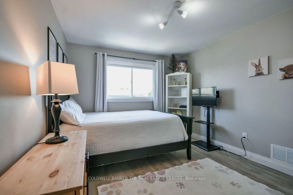 37 Pearl Drive • Orillia, ON photo 22