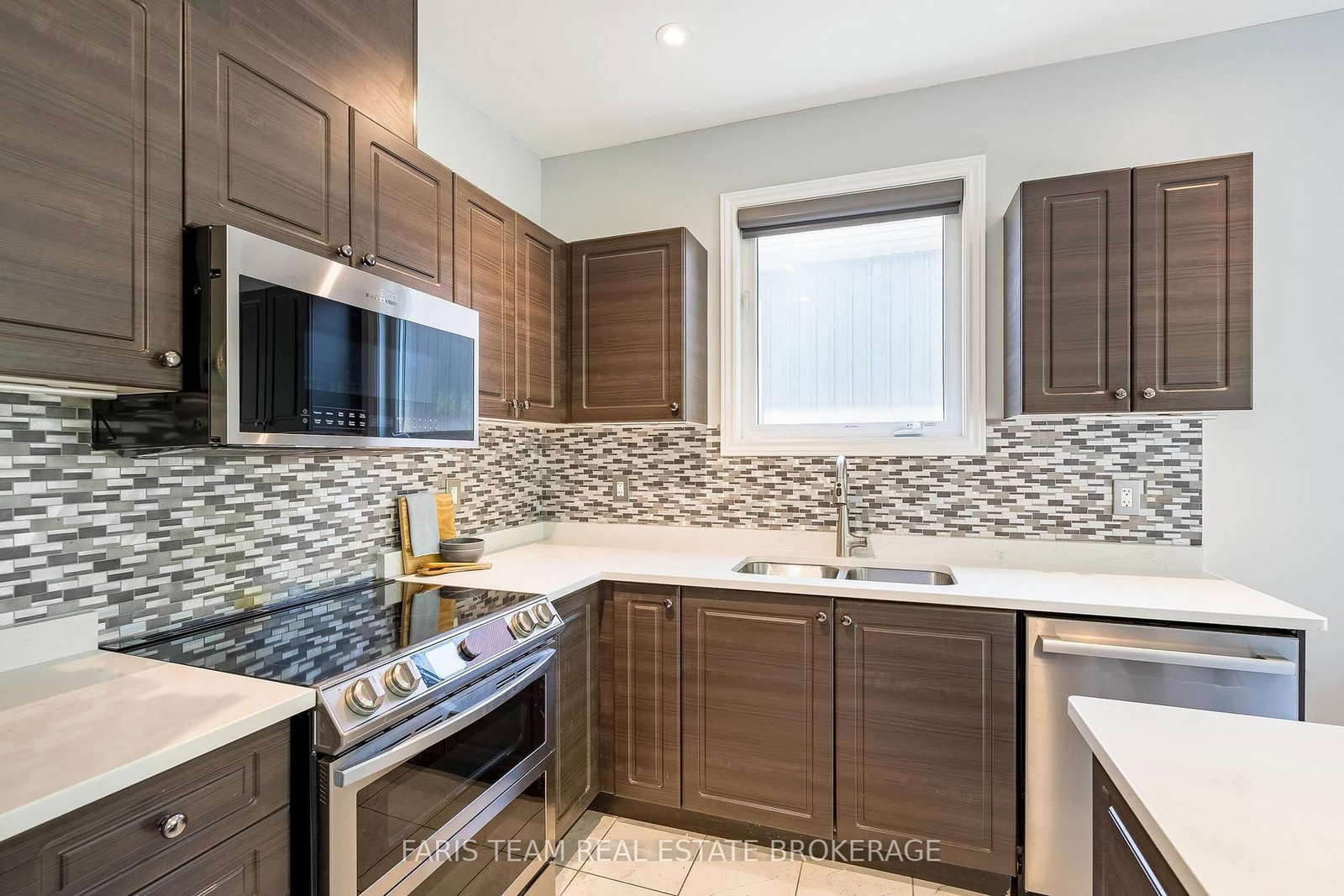 91 Allegra Drive • Wasaga Beach, ON photo 12