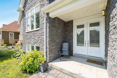91 Allegra Drive • Wasaga Beach, ON photo 6