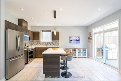 91 Allegra Drive • Wasaga Beach, ON photo 8