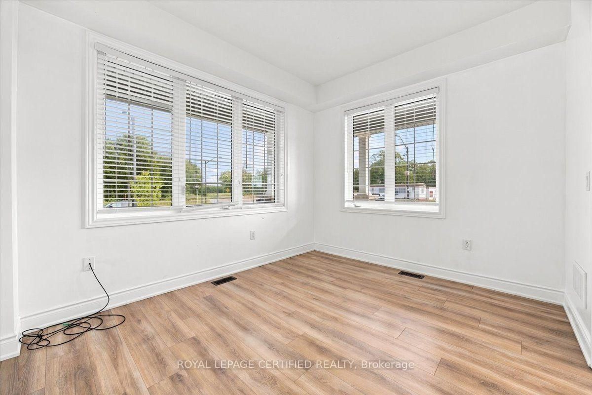 66 Stately Drive • Wasaga Beach, ON photo 12