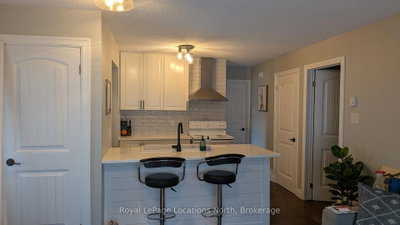 64 - 19 Dawson Dr - Photo 1