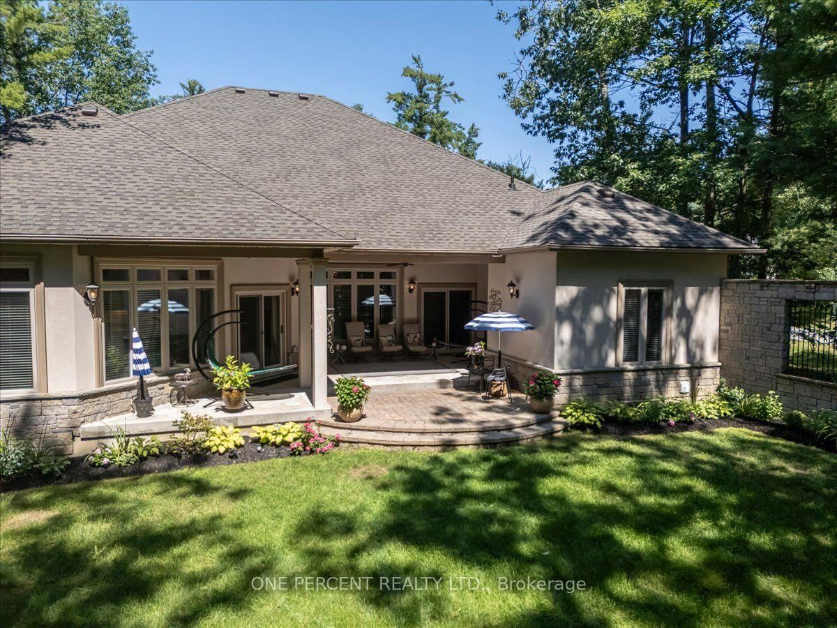 9 Laddie Lane • Springwater, ON photo 18