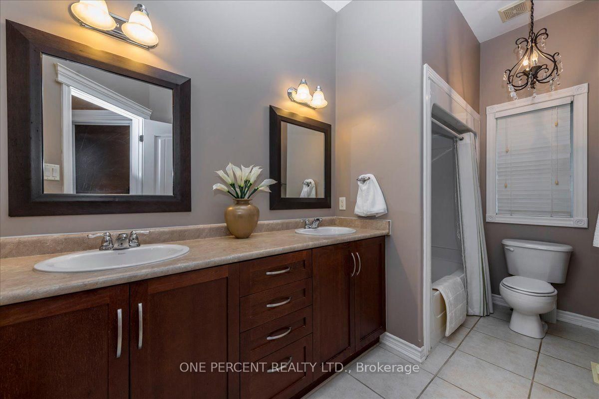 9 Laddie Lane • Springwater, ON photo 33