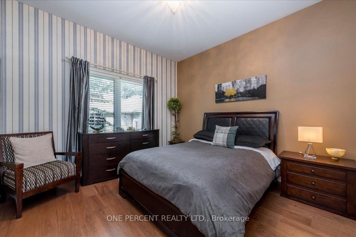 9 Laddie Lane • Springwater, ON photo 34
