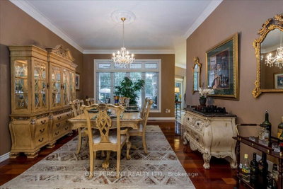 9 Laddie Lane • Springwater, ON photo 5