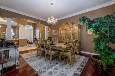 9 Laddie Lane • Springwater, ON photo 8