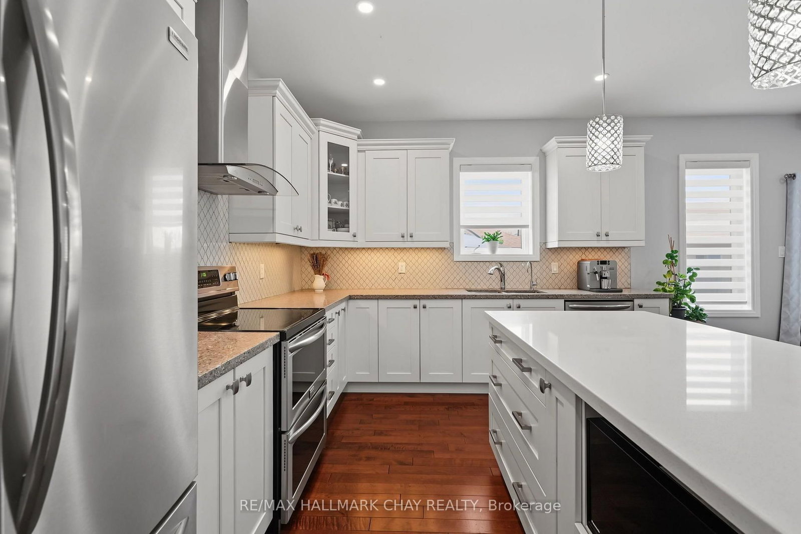 36 Lowry Court • Barrie, ON photo 15