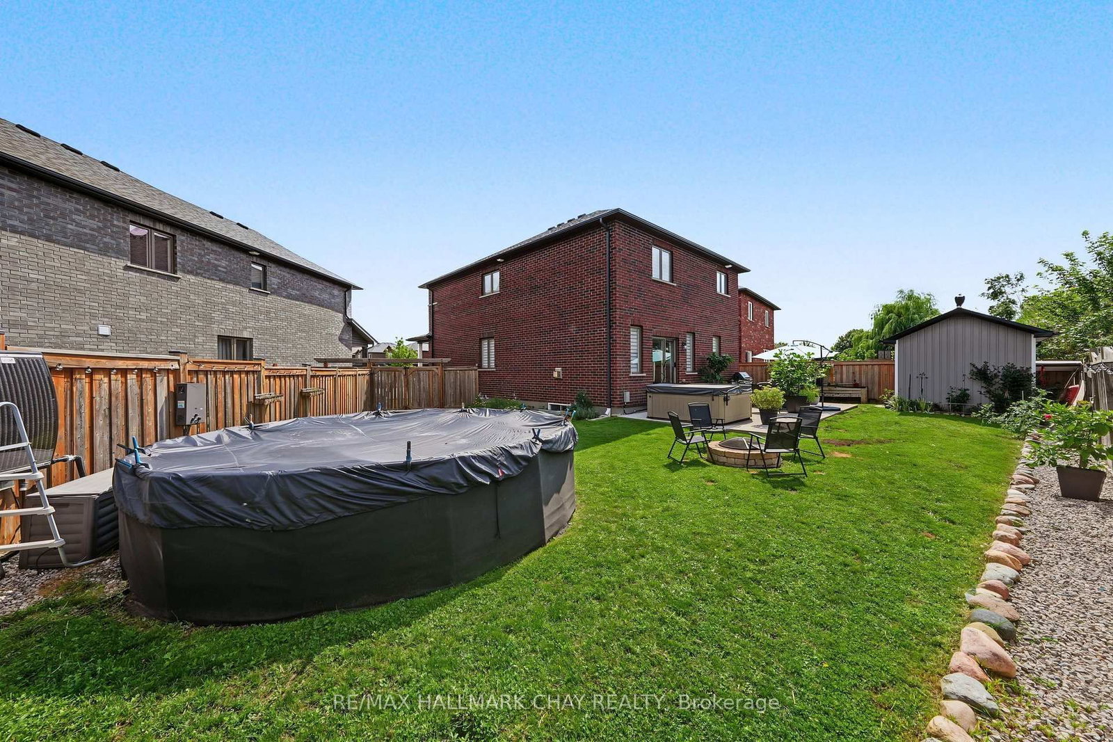 36 Lowry Court • Barrie, ON photo 33