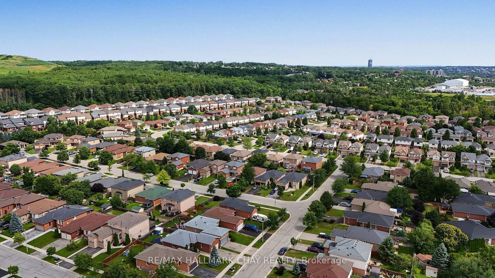 36 Lowry Court • Barrie, ON photo 42