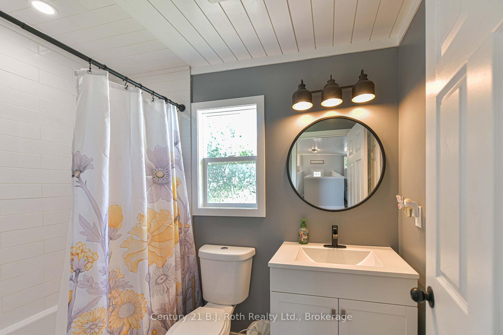 3332 Cleveland Avenue • Severn, ON photo 19
