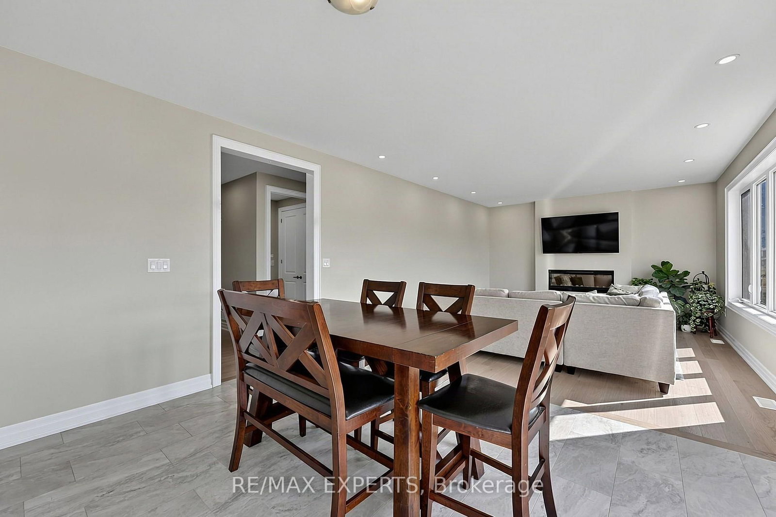 222 Mapleside Drive • Wasaga Beach, ON photo 12