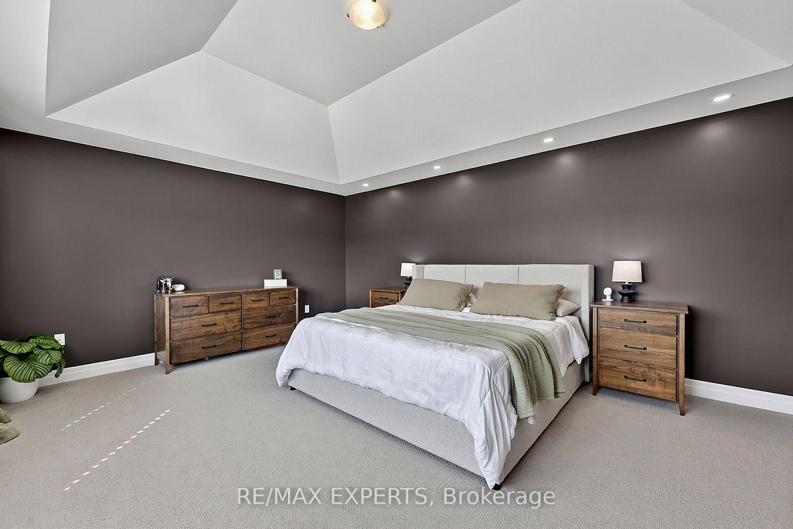 222 Mapleside Drive • Wasaga Beach, ON photo 25
