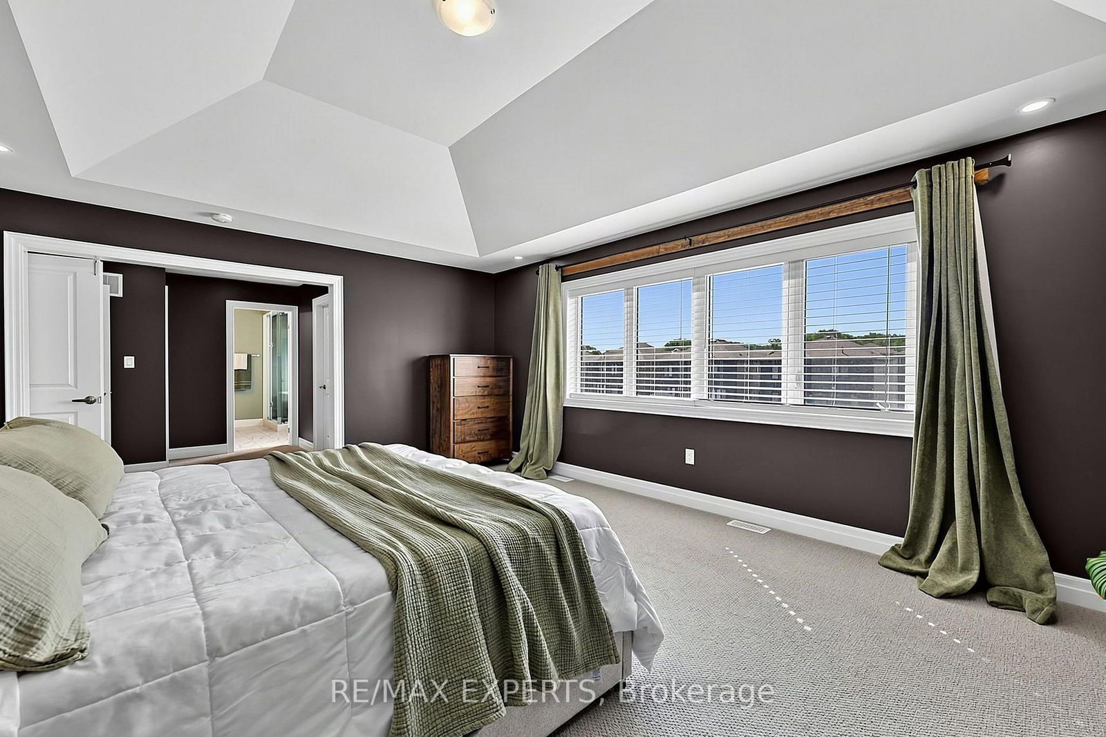 222 Mapleside Drive • Wasaga Beach, ON photo 26