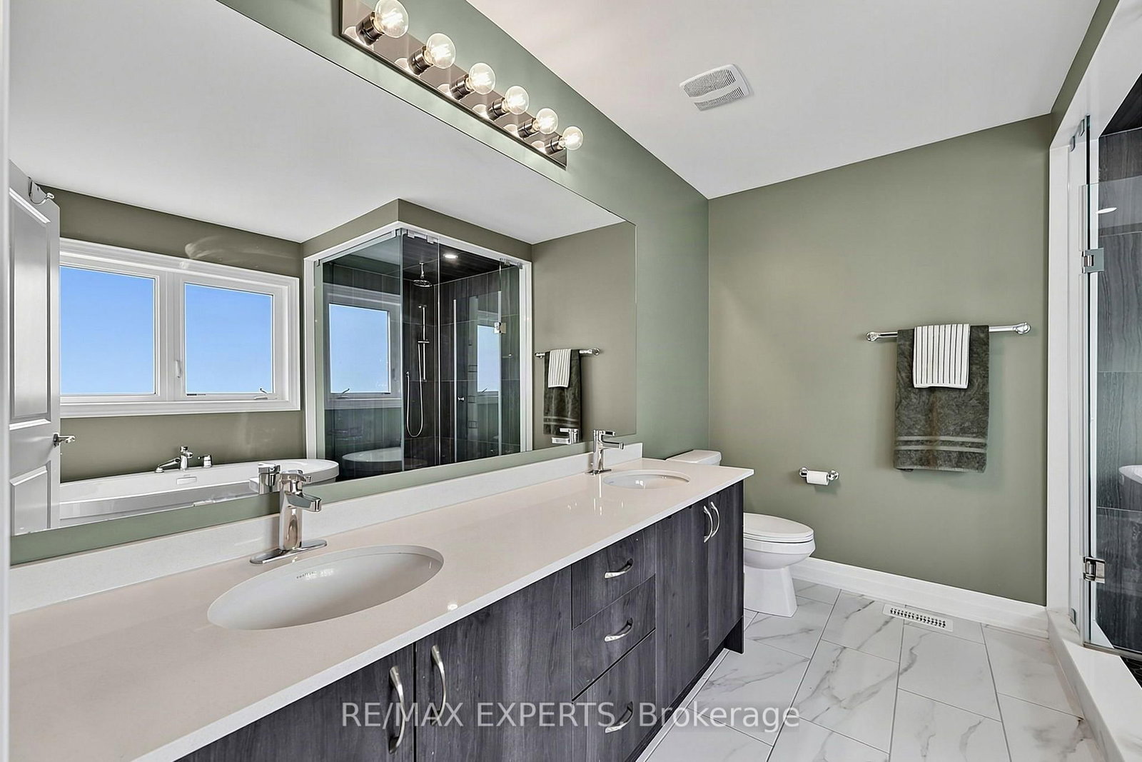 222 Mapleside Drive • Wasaga Beach, ON photo 27
