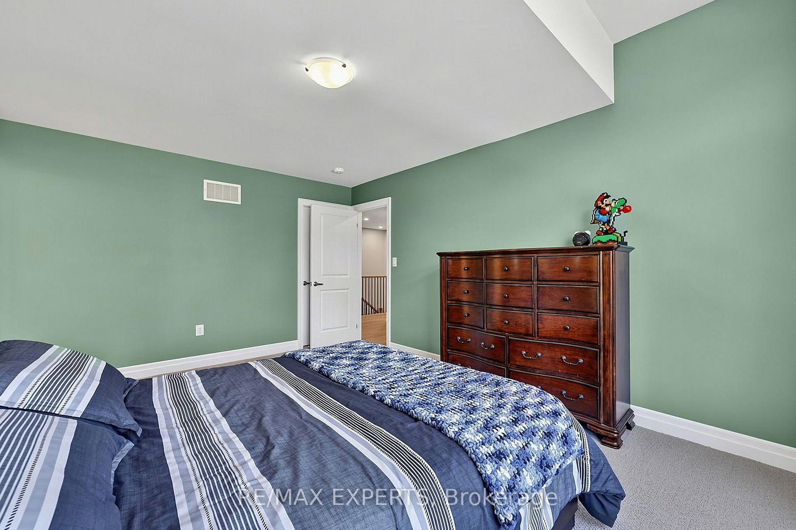 222 Mapleside Drive • Wasaga Beach, ON photo 33