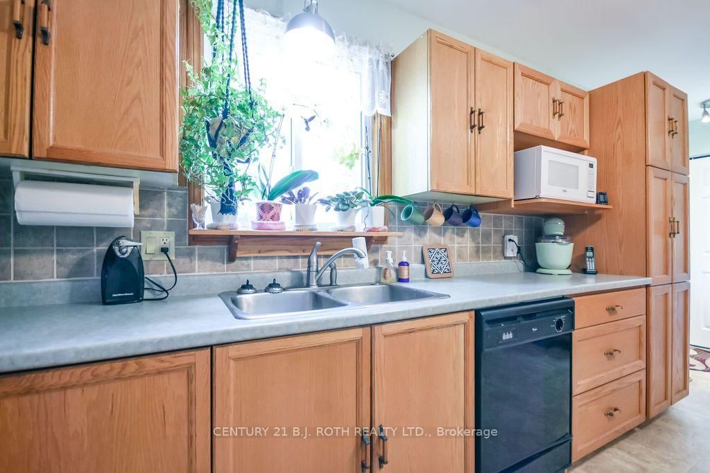 21 KORLEA Crescent • Orillia, ON photo 10