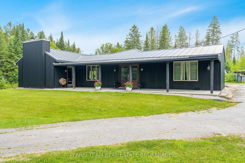 1076 Beaver Lane