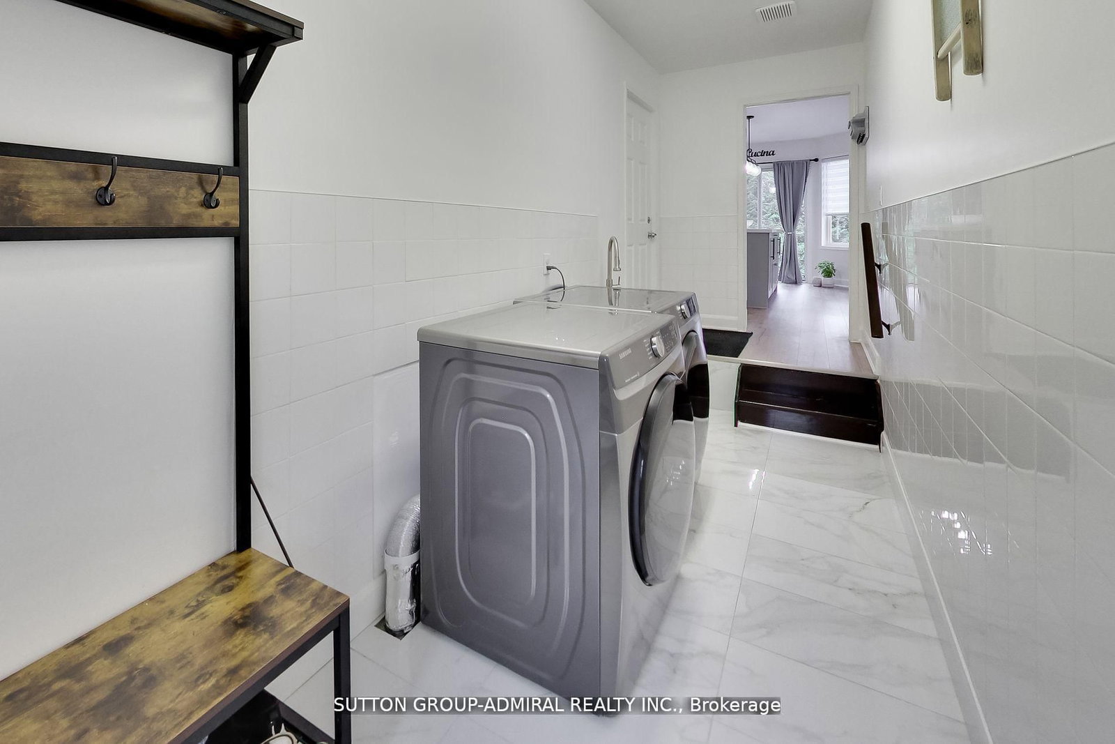 11 Club Court • Wasaga Beach, ON photo 16