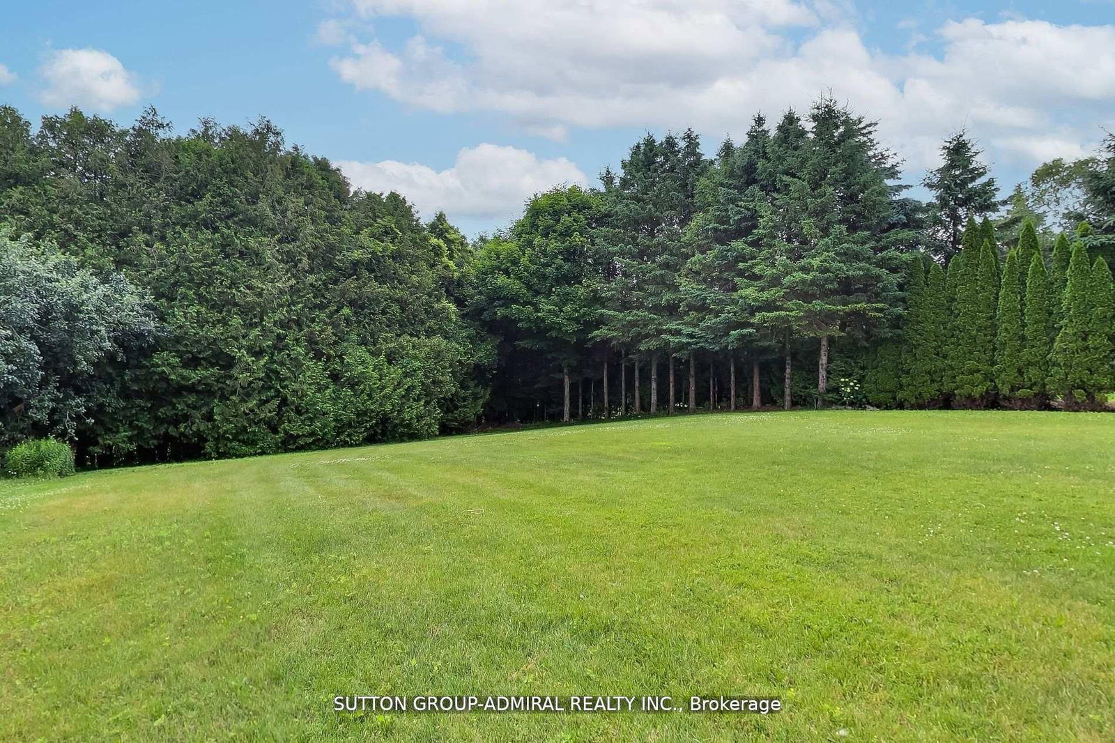 11 Club Court • Wasaga Beach, ON photo 27