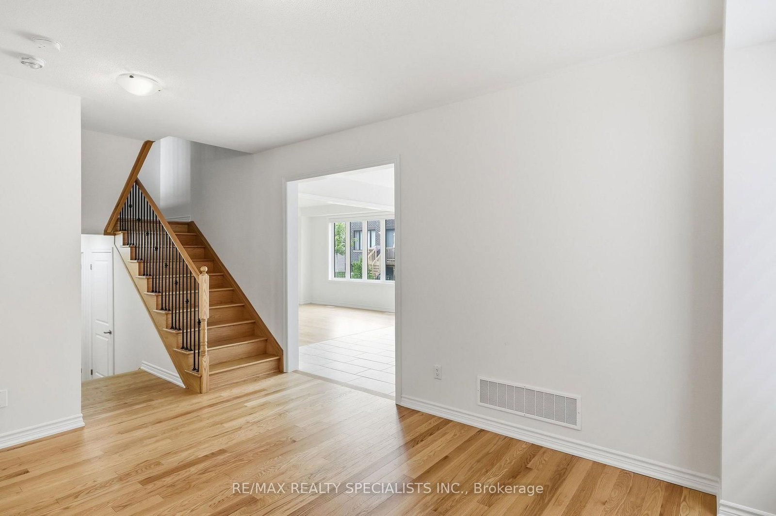 147 Rosanne Circle • Wasaga Beach, ON photo 12