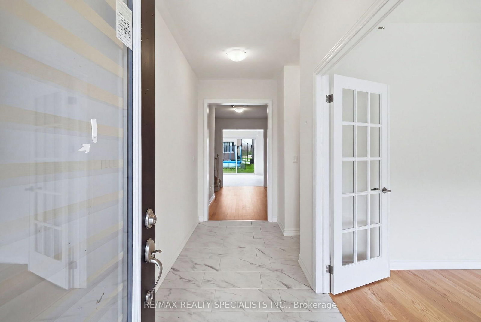 147 Rosanne Circle • Wasaga Beach, ON photo 3