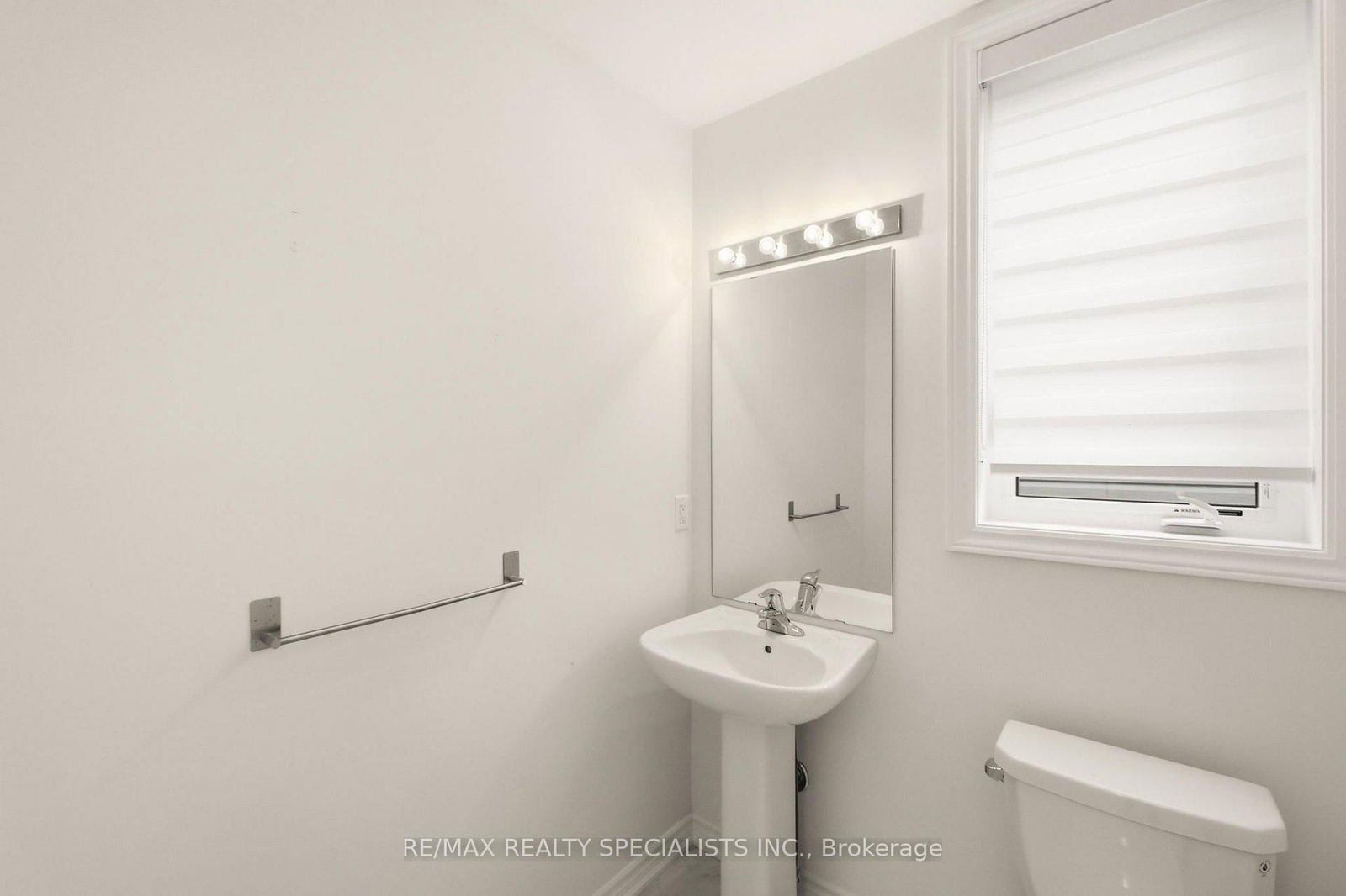 147 Rosanne Circle • Wasaga Beach, ON photo 8