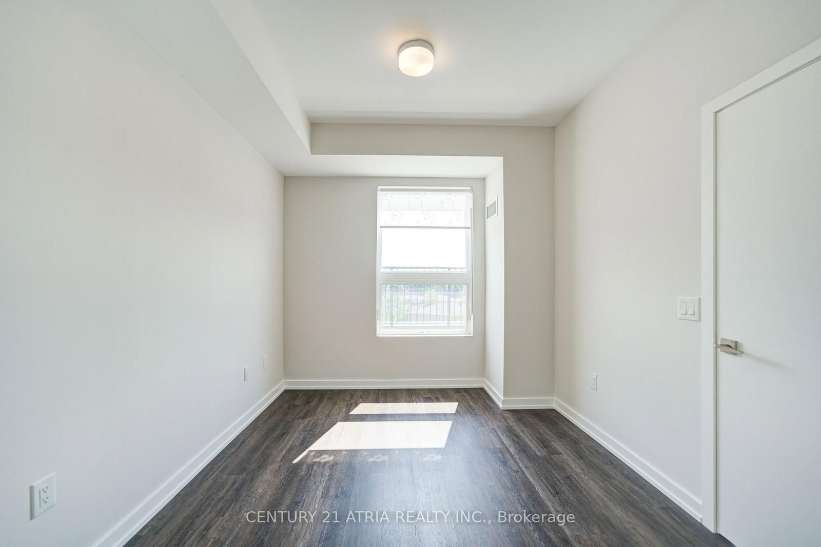 430 Essa Road NE • #402 • Barrie, ON photo 17