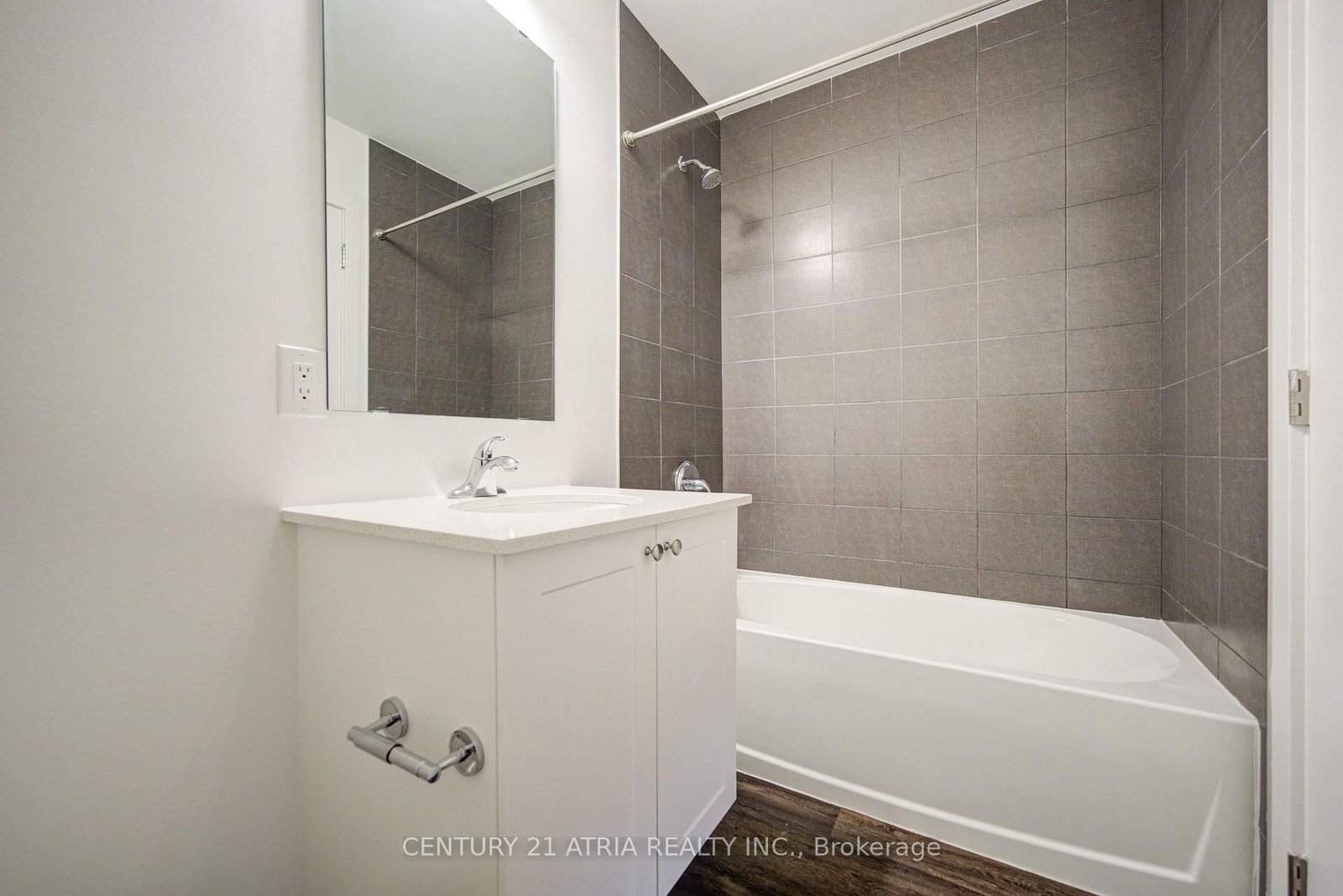 430 Essa Road NE • #402 • Barrie, ON photo 20