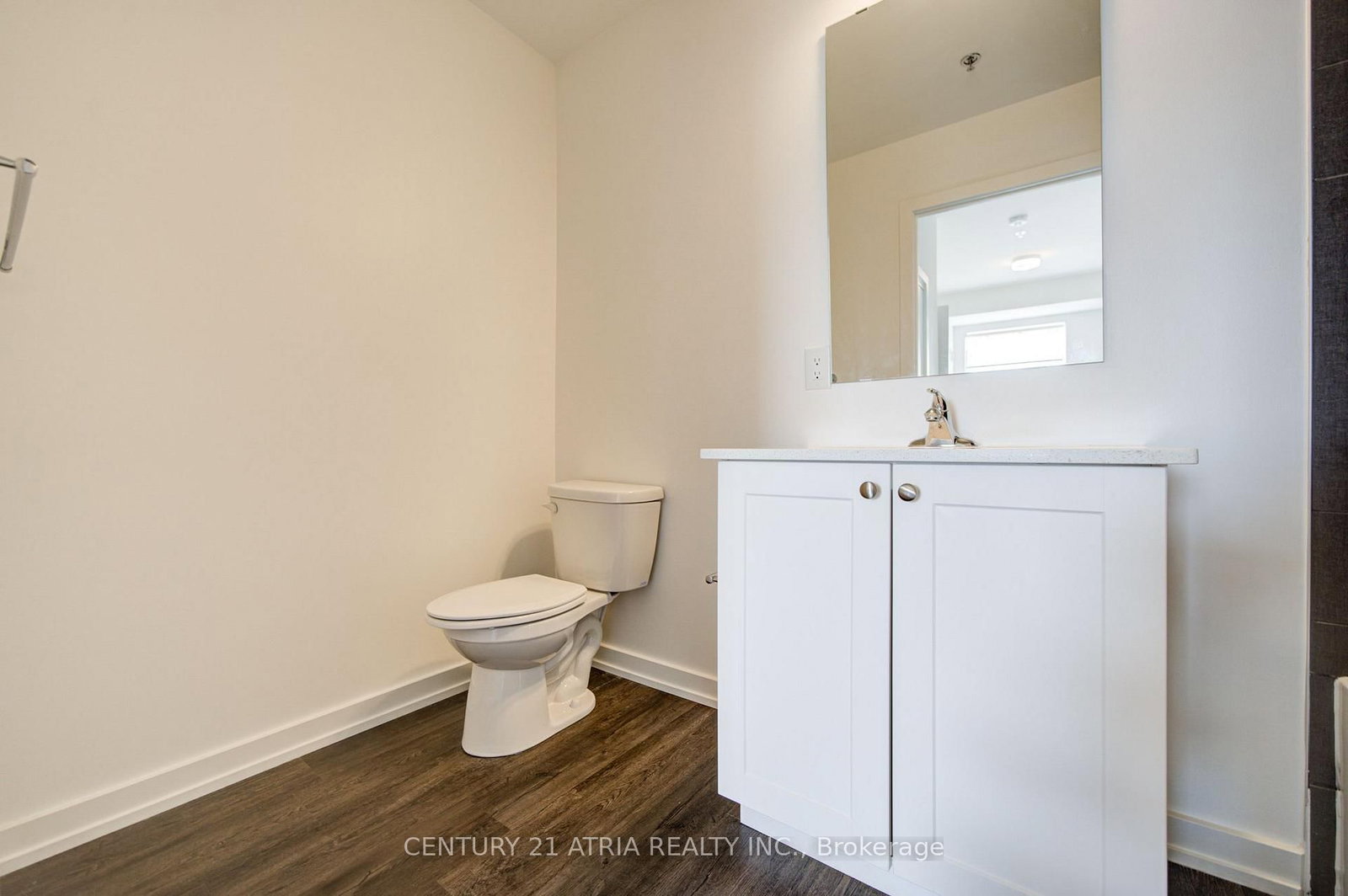 430 Essa Road NE • #402 • Barrie, ON photo 21