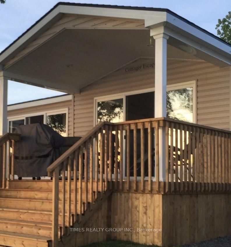 Trailer 4 - 3500 Lauderdale Point Crescent