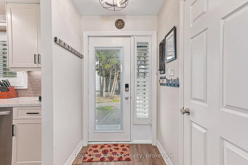 406 - 12 DAWSON Drive