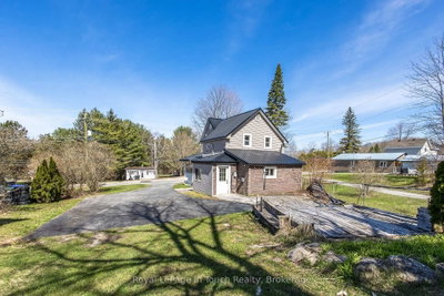 397 William Street • Tay, ON photo 6