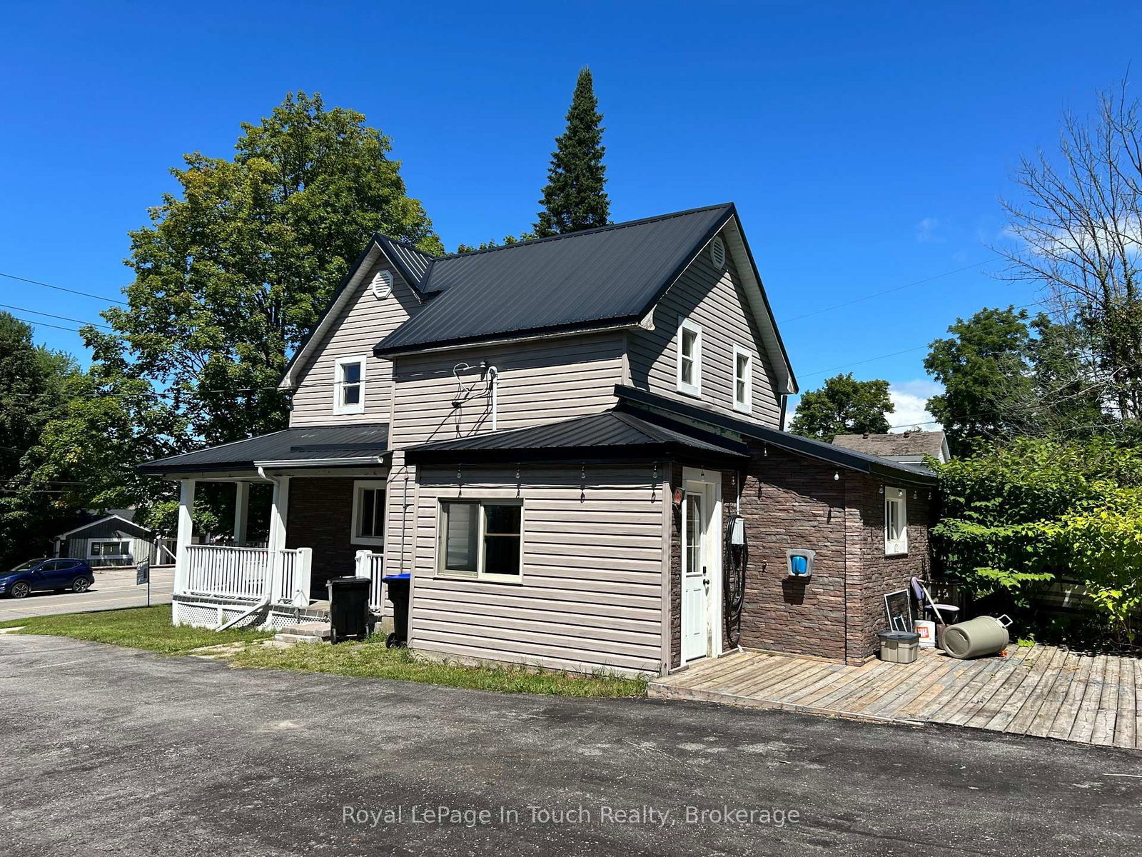 397 William Street • Tay, ON photo 9