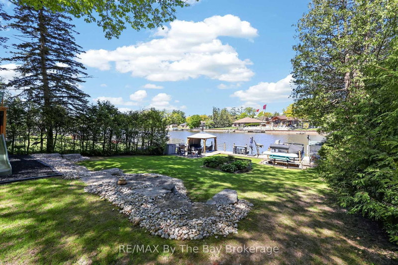 1416 River Road W