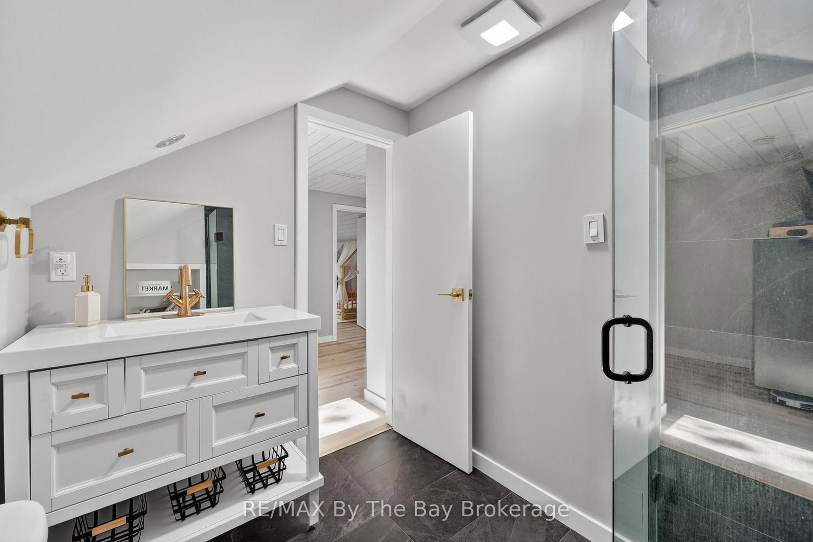 1416 River Road W • Wasaga Beach, ON photo 29
