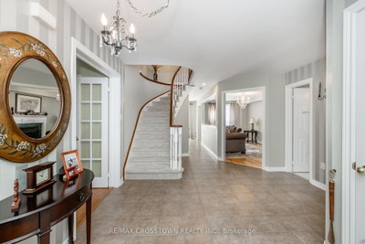 5 Kelsey Crescent • Barrie, ON photo 8