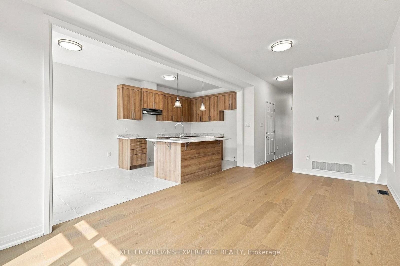 96 Sagewood Avenue • Barrie, ON photo 8