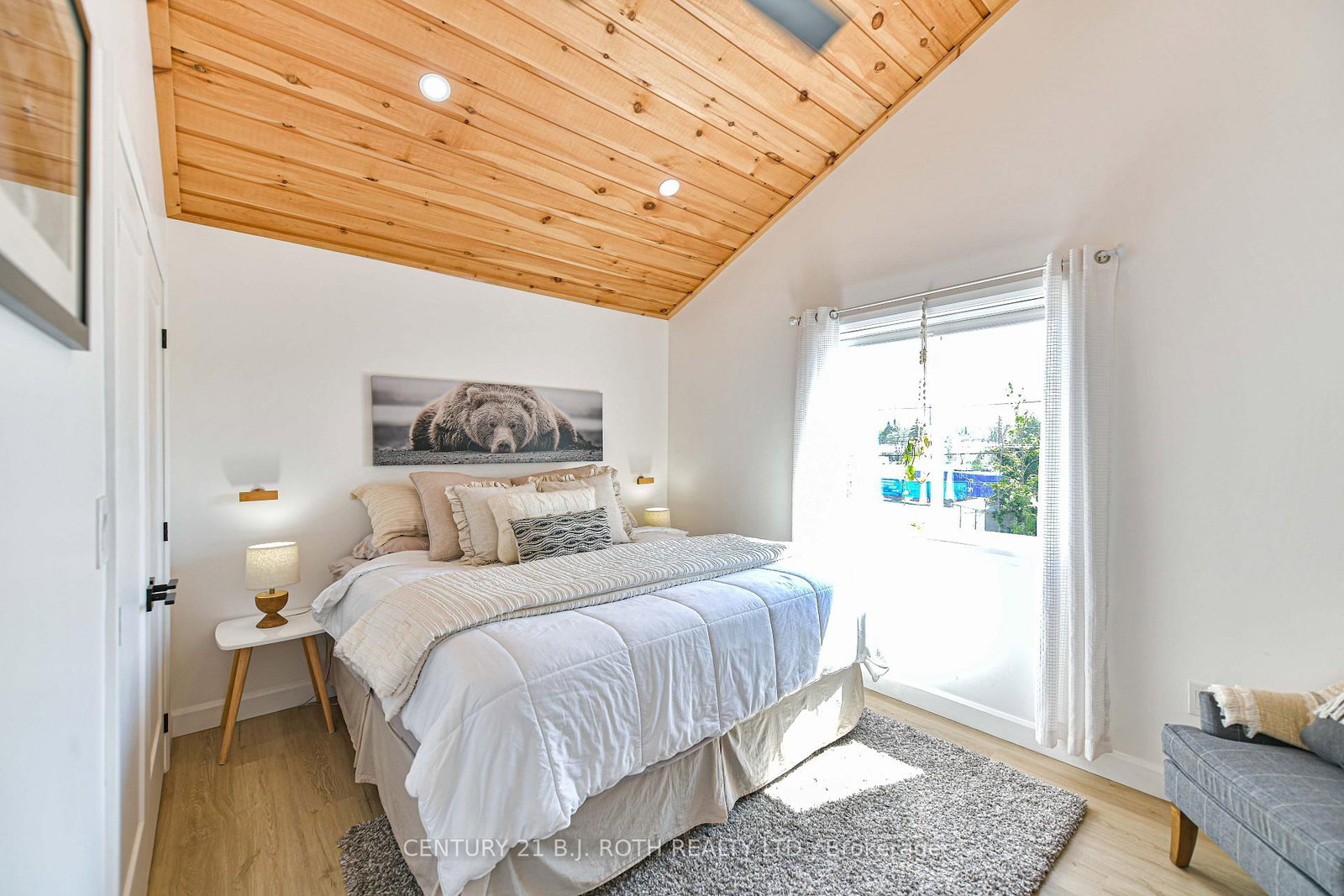 3332 Quetton Street • Severn, ON photo 36