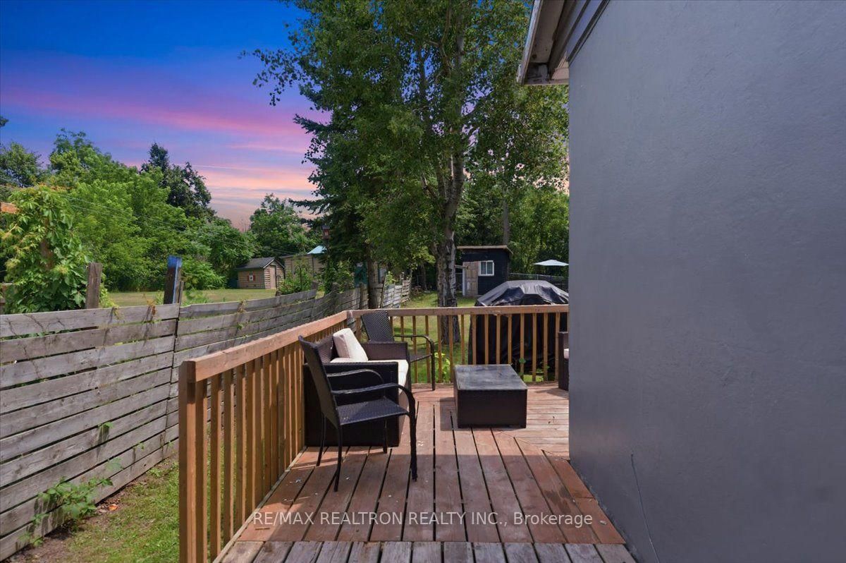 25 Simcoe Street • Orillia, ON photo 38