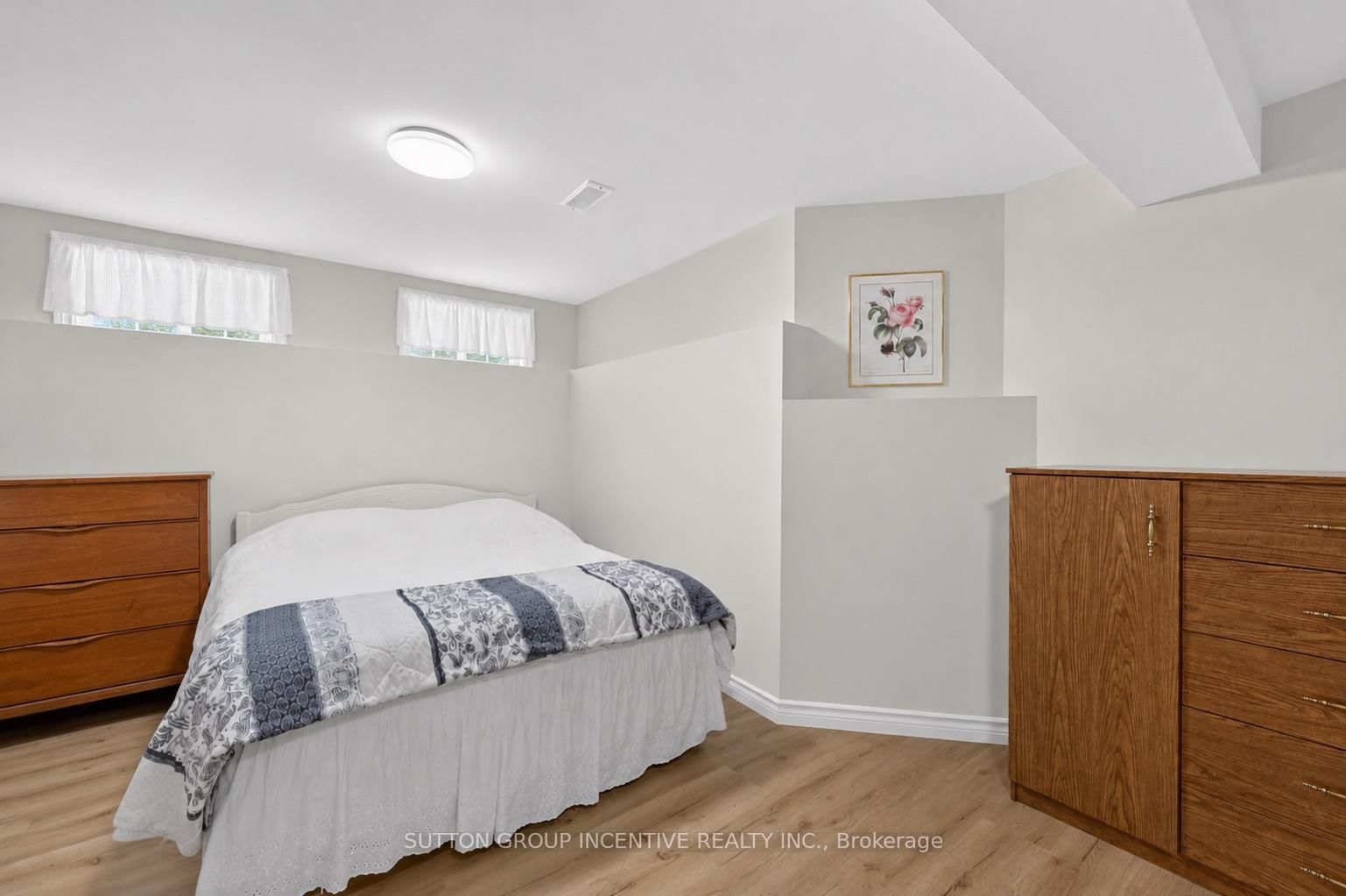 6 Riverdale Drive • Wasaga Beach, ON photo 29
